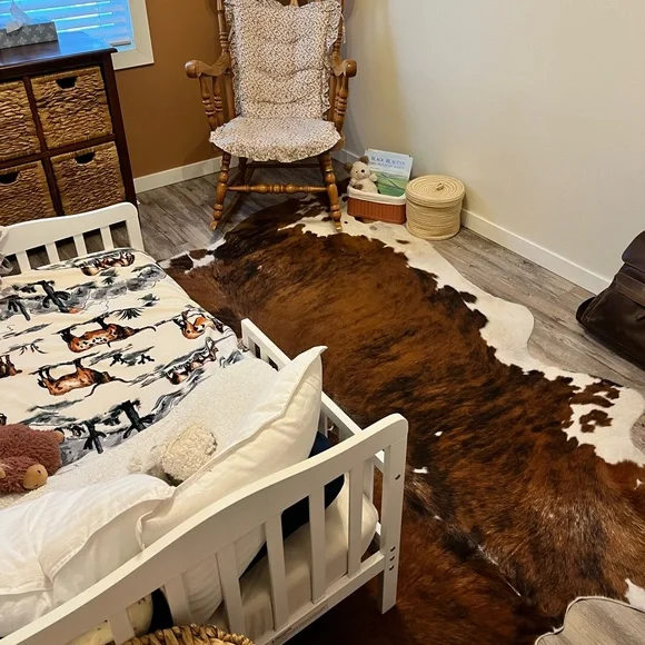 Brindle Cowhide Rug - Picture 3 of 3